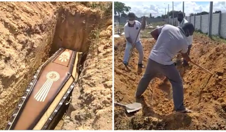 Família enterrando parente durante greve de coveiros em Porto Seguro