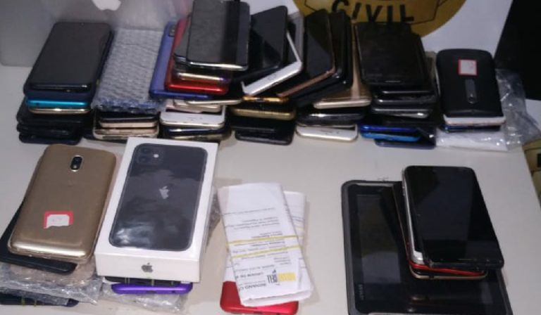 Porto Seguro: Polícia Civil apreende mais de 100 celulares suspeitos de serem objeto de crime