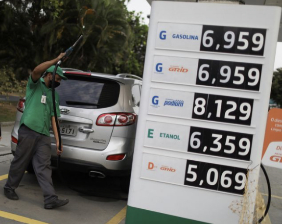 Postos terão duas formas de mostrar preços de combustíveis 