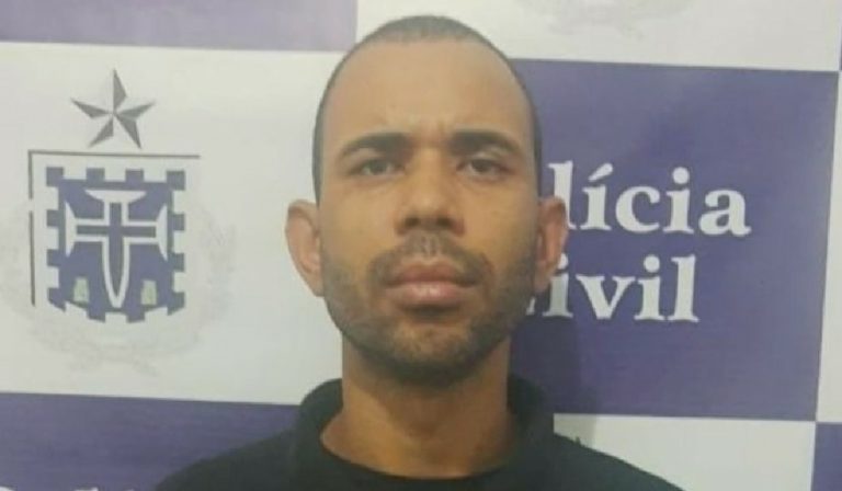 Falso policial civil é preso com farda, arma e drogas no Recôncavo baiano