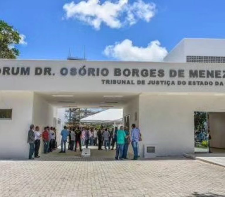 Defesa e MP pedem relaxamento de prisão do acusado de matar Personal em Porto Seguro