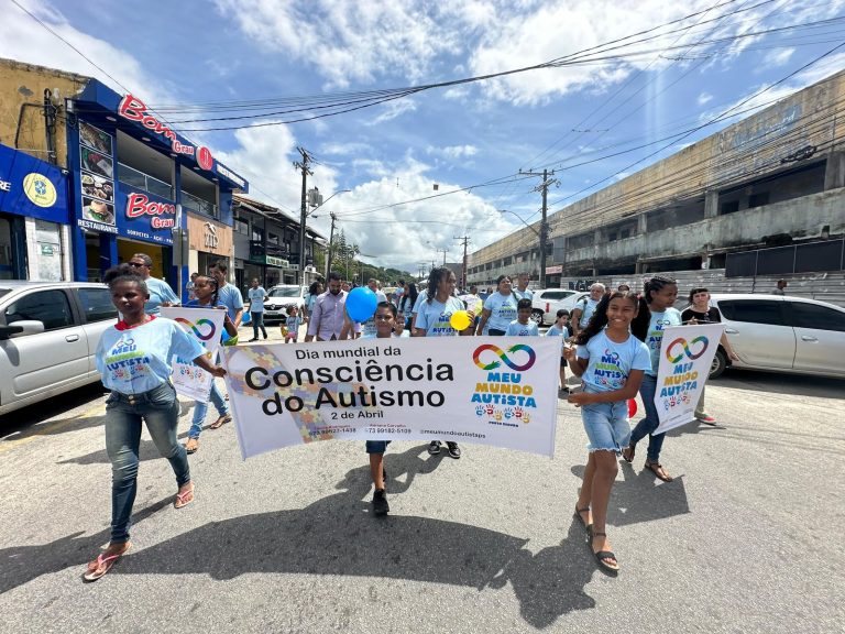 Caminhada em Porto Seguro marca o Dia Mundial da Conscientização do Autismo