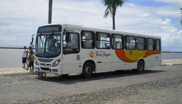 ônibus-em-porto-seguro
